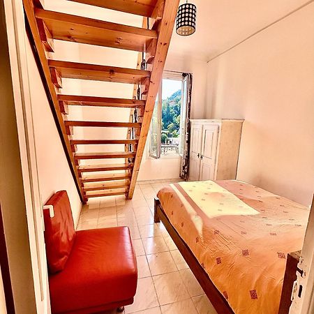 Menton: Superbe Appartement Екстериор снимка